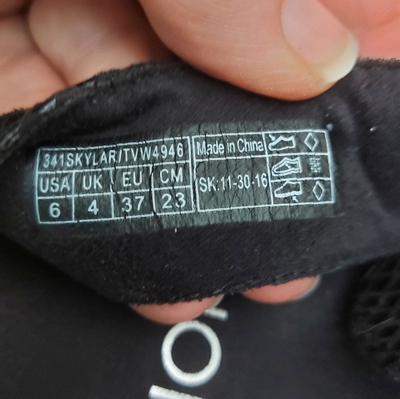 Vionic Skylar - Women's Adjustable Slide Orthotic Sandal - Picture 5 of 6